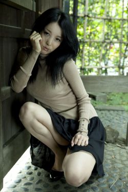 小萝莉母女在树上被h